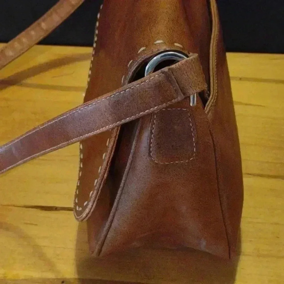 Liz Claiborne accessories saddle‎ purse brown - Picture 3 of 7